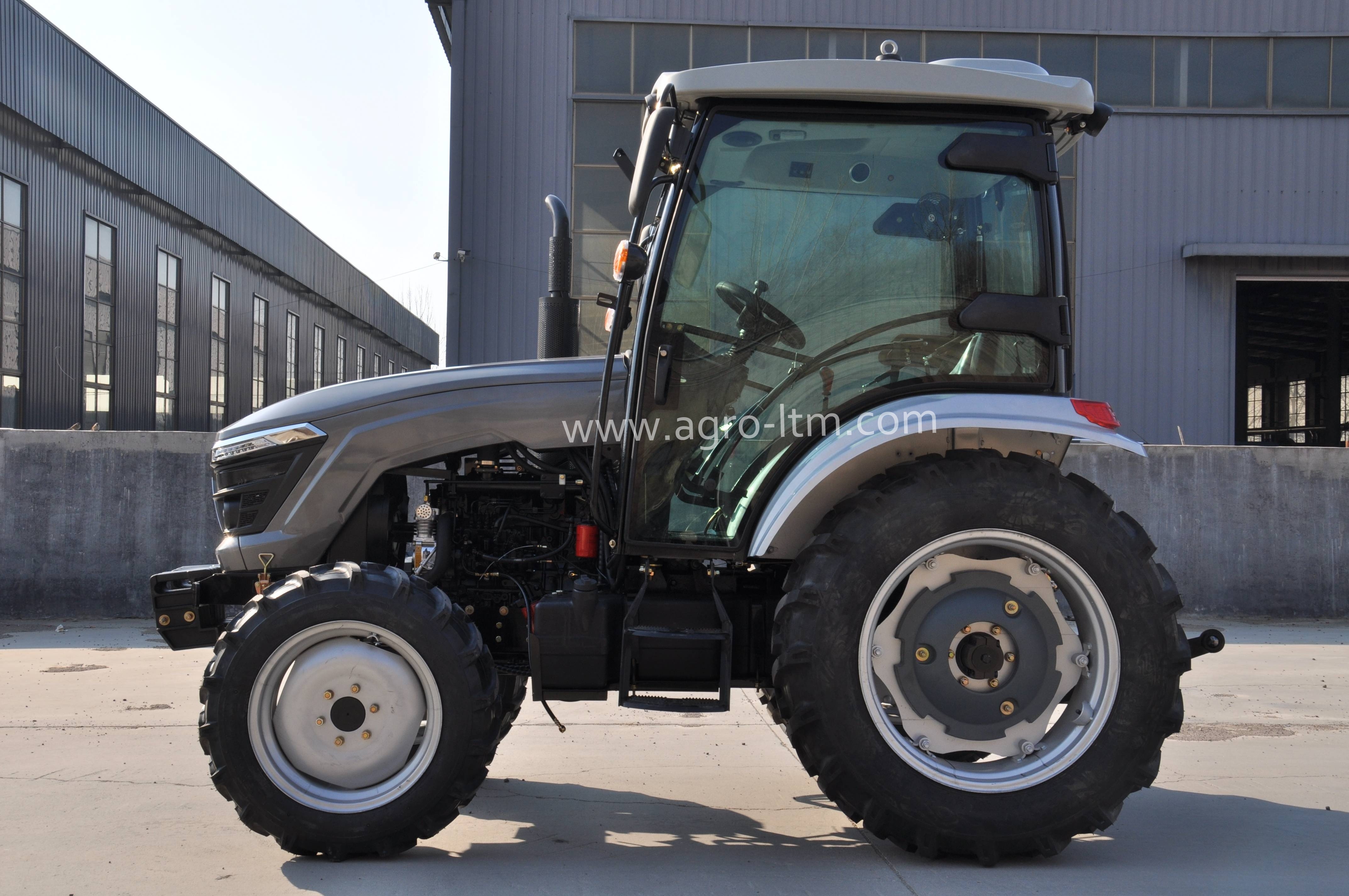 Who Makes Challenger Tractors